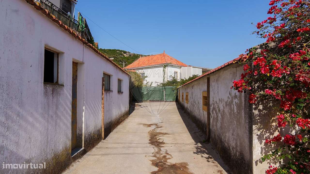 Moradia T4 para venda-5