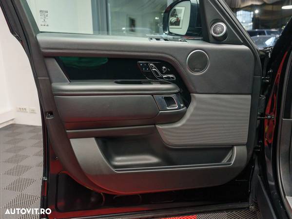 Land Rover Range Rover 4.4L SDV8 Vogue - 15