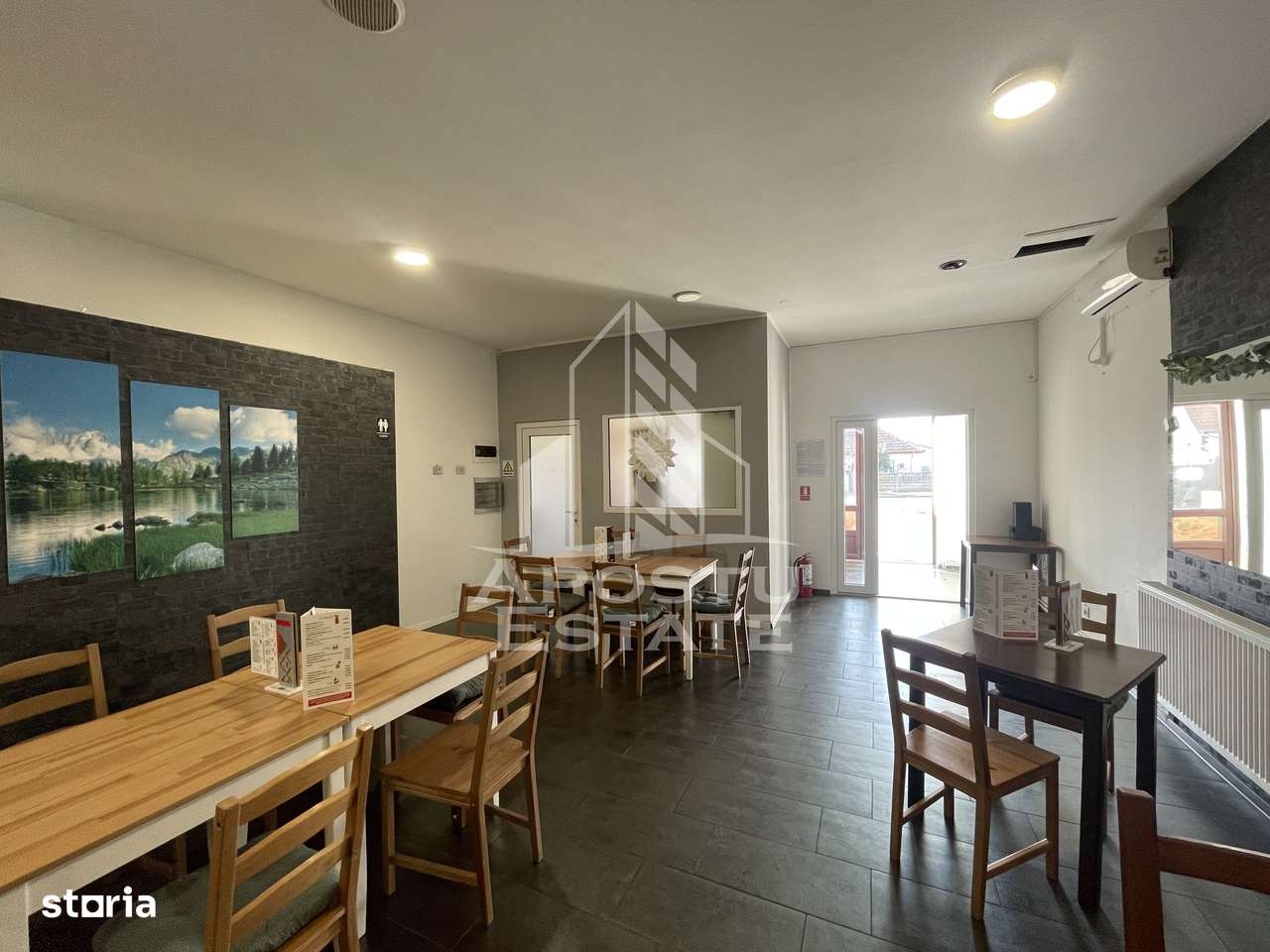 Cladire cu 10 apartamente, restaurant, zona Mehala. COMISION 0%. - Imagine principală: 3/19