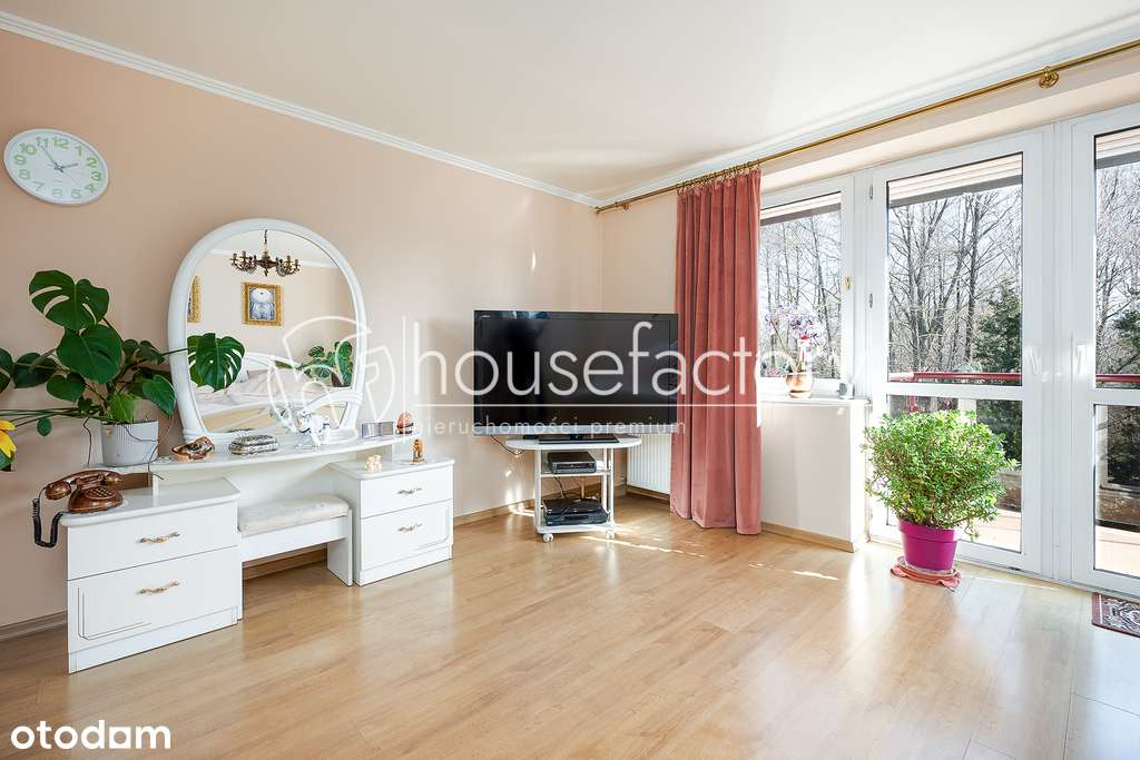 Dom szeregowy, 220m2, radogoszcz zachód !-19