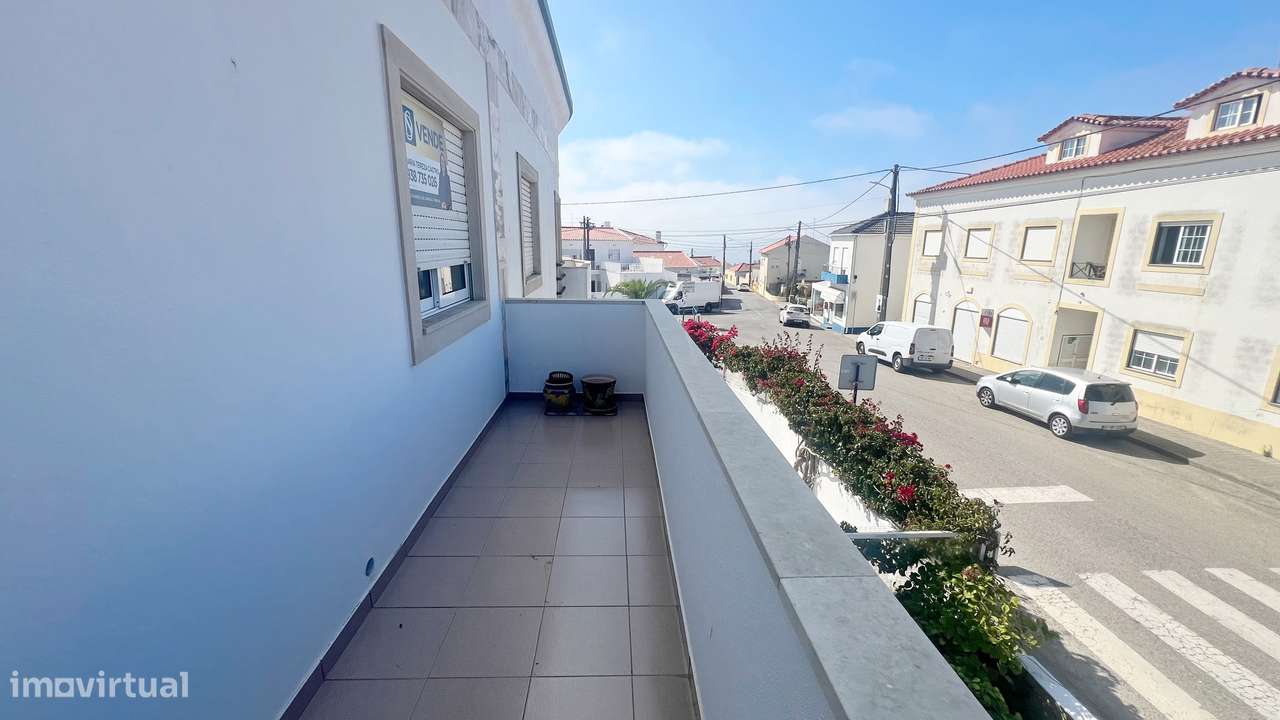 Apartamento T1+1 Venda em Atouguia da Baleia,Peniche-2