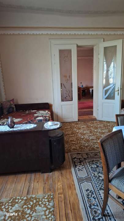 Casa mare 3 camere si teren 3600mp in Nadlac la 475m de centura spre a-5