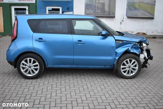 Kia Soul - 4