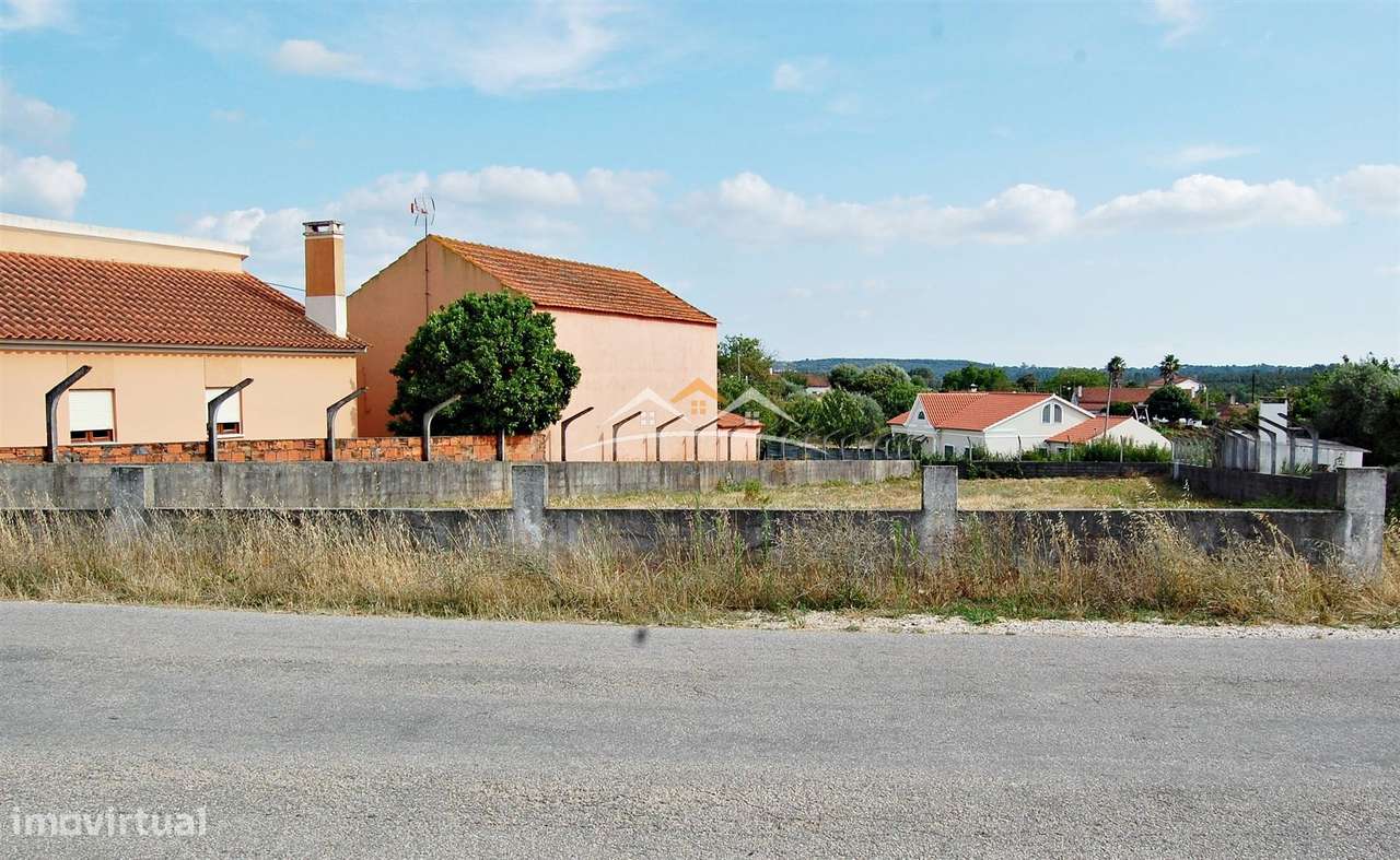 Terreno com viabilidade a 5 min de Tomar – 1120 m² - Grande imagem: 3/5