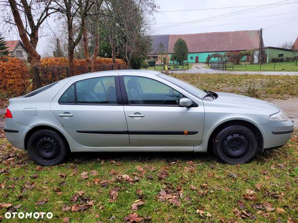 Renault Laguna II 1.9 dCi Confort Dynamique - 4