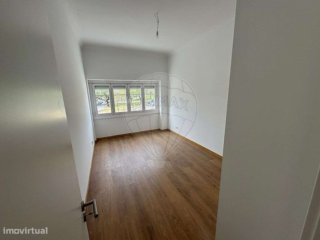 Apartamento T4 para venda - Grande imagem: 3/17