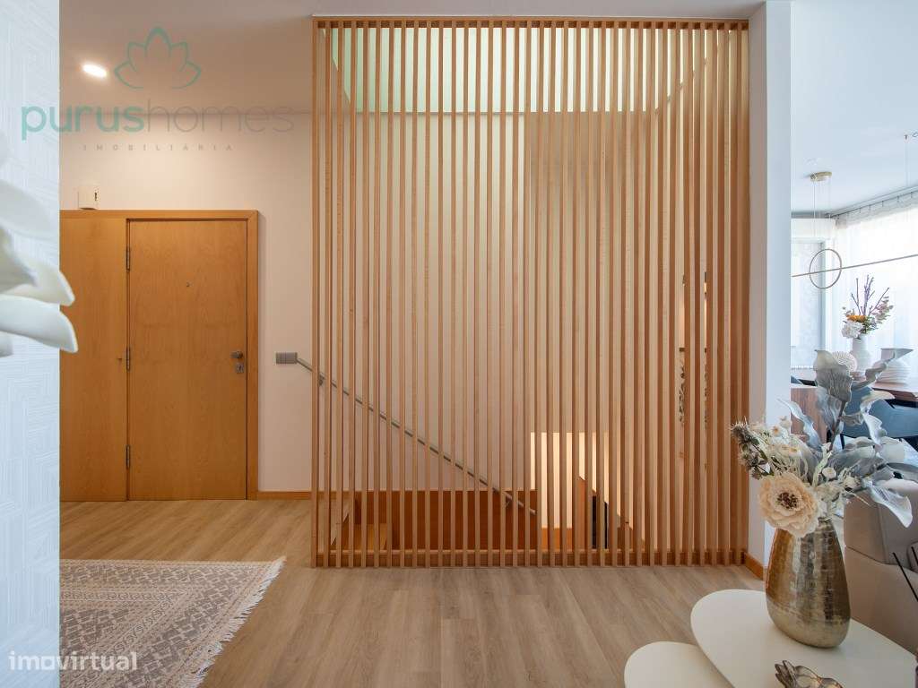 Apartamento T4 Dúplex na Zona Histórica de Aveiro-9