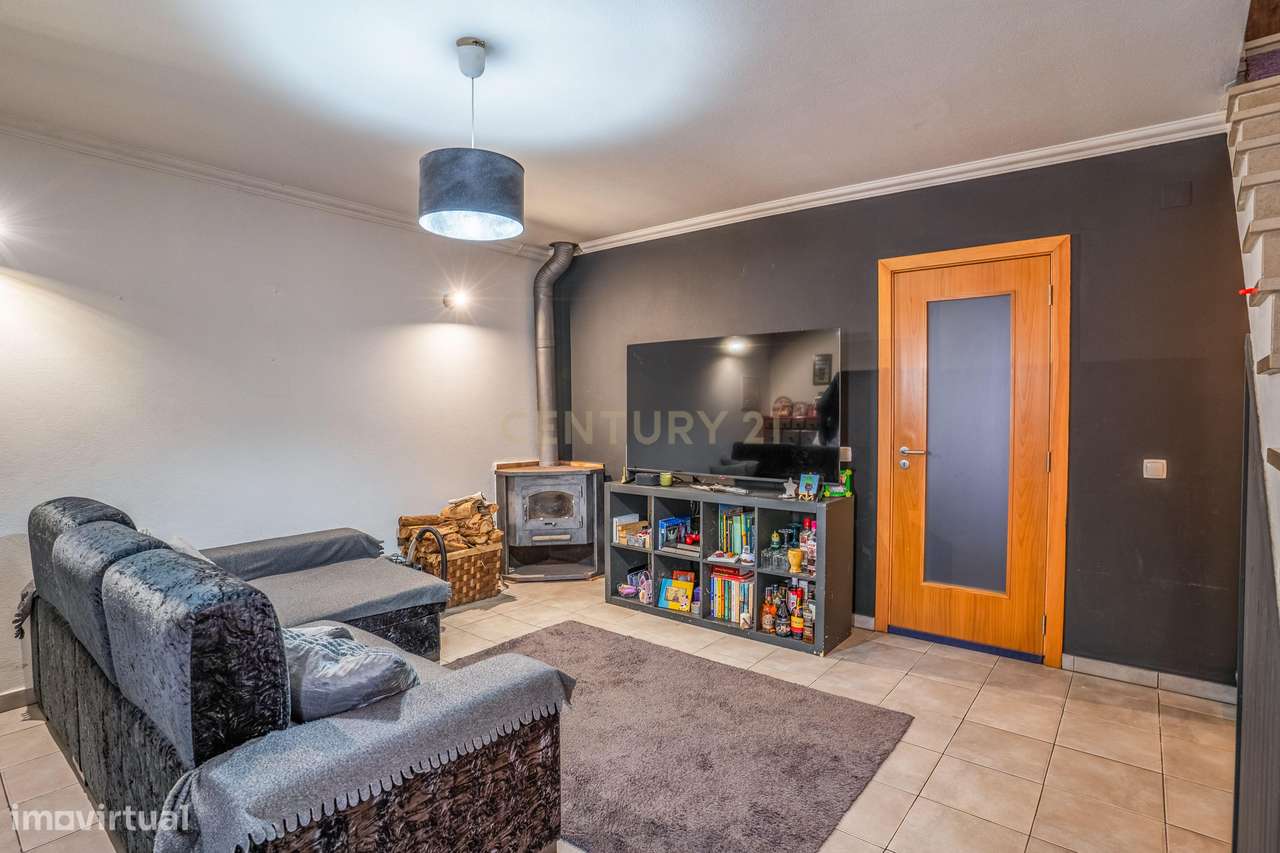 Moradia T2+1 - Alguber, Cadaval - Grande imagem: 4/23