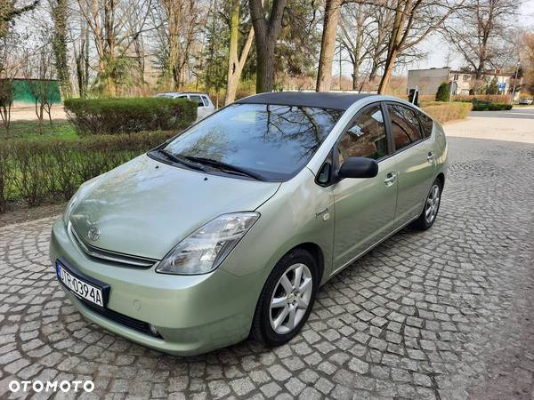 Toyota Prius 1.5 VVT-i Prestige - 7