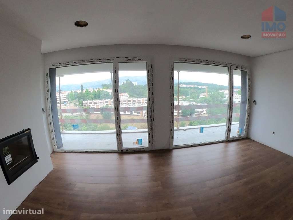 APARTAMENTO T3 NOVO | CONDOMÍNIO FECHADO | 2 GARAGENS | VISTA MAGNÍ...-4