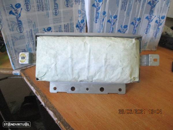 Airbag Passageiro 845302D000 HYUNDAI ELANTRA 2000 - 4