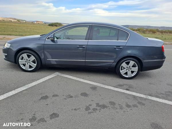 Volkswagen Passat 2.0 TDI BlueMotion Tehnology Comfortline - 15