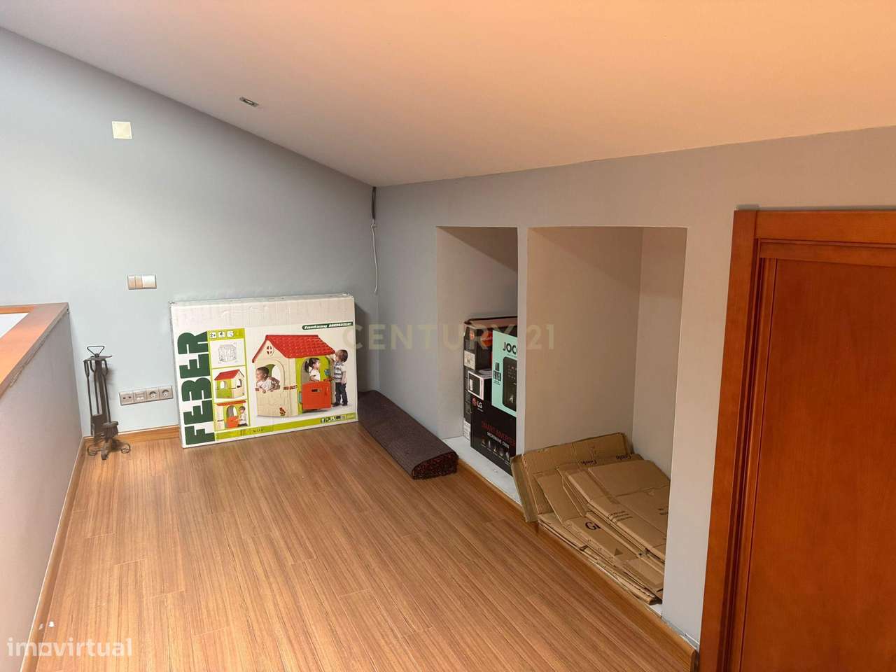 Moradia em Meia Via, Torres Novas-16