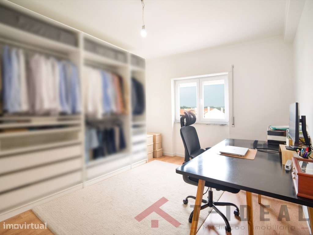 Apartamento T3 na vila da Lourinhã-34