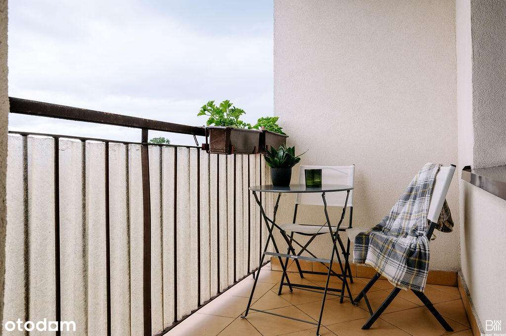 Mieszkanie 3-pokojowe z balkonem, blok SM-6