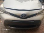 Toyota Prius (Hybrid) Comfort - 6