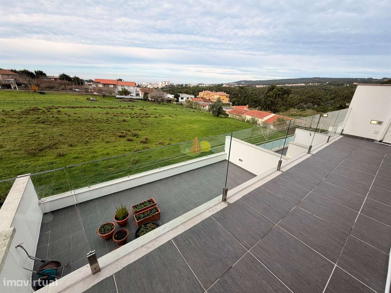 Moradia Semi Nova na Cidade!-20