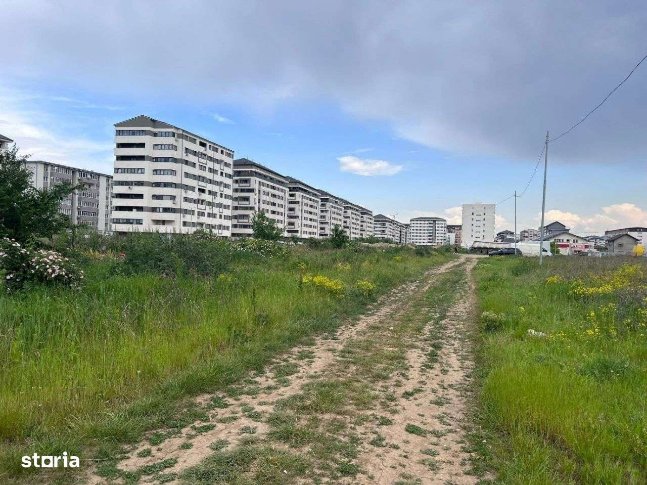 MILITARI RESIDENCE , Teren intravilan - 447 mp - front 26 ml - Imagine principală: 5/9