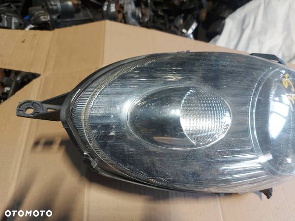 Lampa lewa przednia lewy przód Nissan Micra '05r Anglik - 2