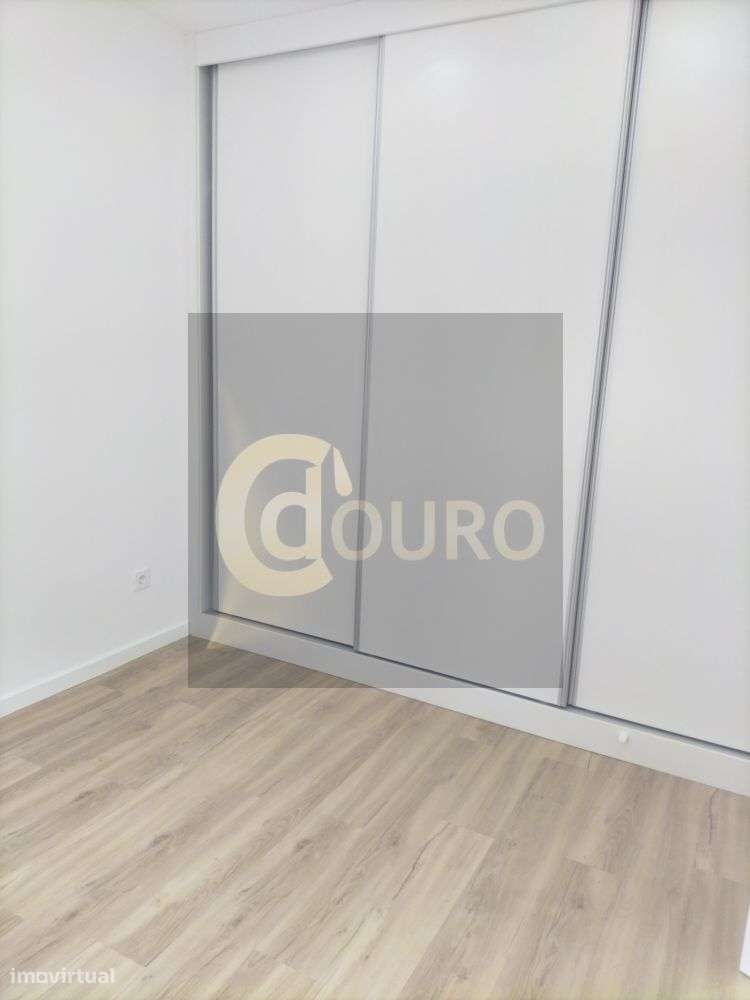 MORADIA T1 EM RIO TINTO-7