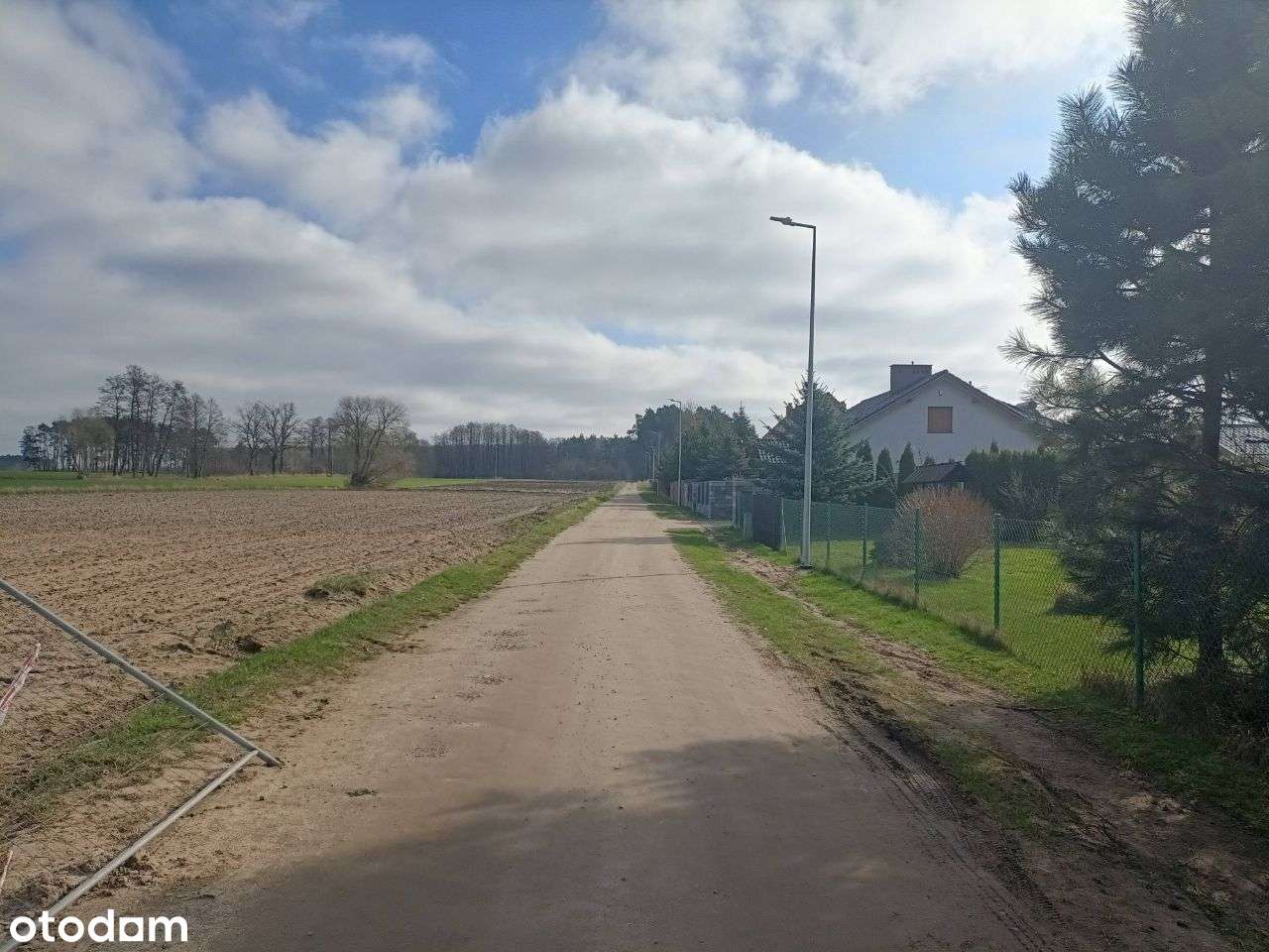 Domy w Czmońcu przy lesie i Warcie, pompa ciepła-9