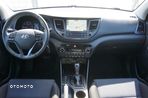 Hyundai Tucson 2.0 CRDi 4WD Automatik Style - 11