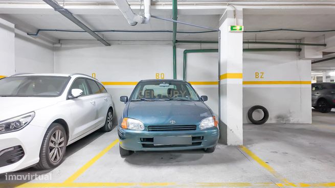 Apartamento T1+1  com garagem no centro de Vila Nova de Gaia-39