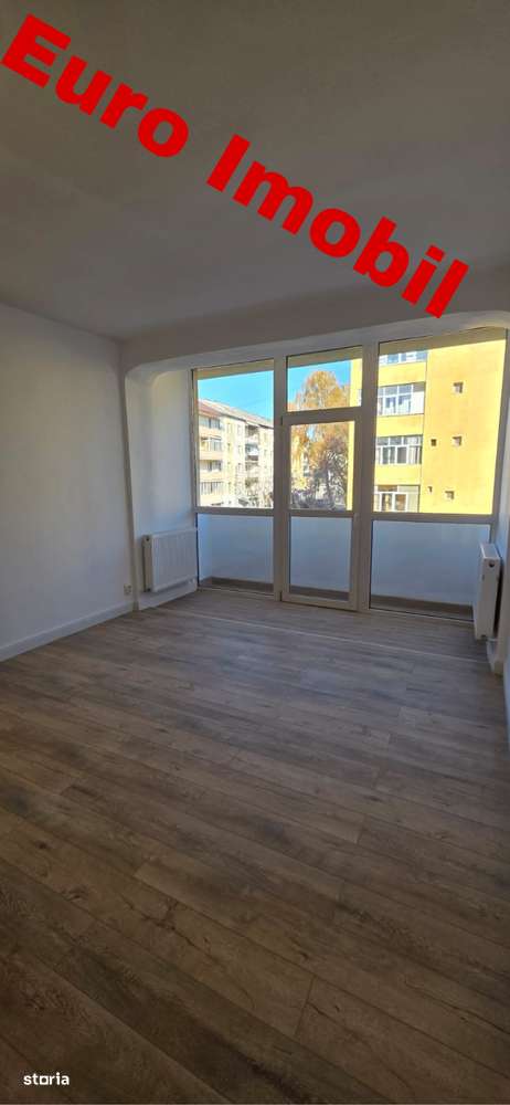 Apartament  2 camere, et.2,  Zona Imparatul Traian-2