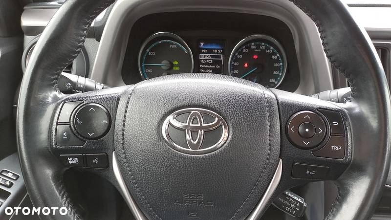 Toyota RAV4 - 15