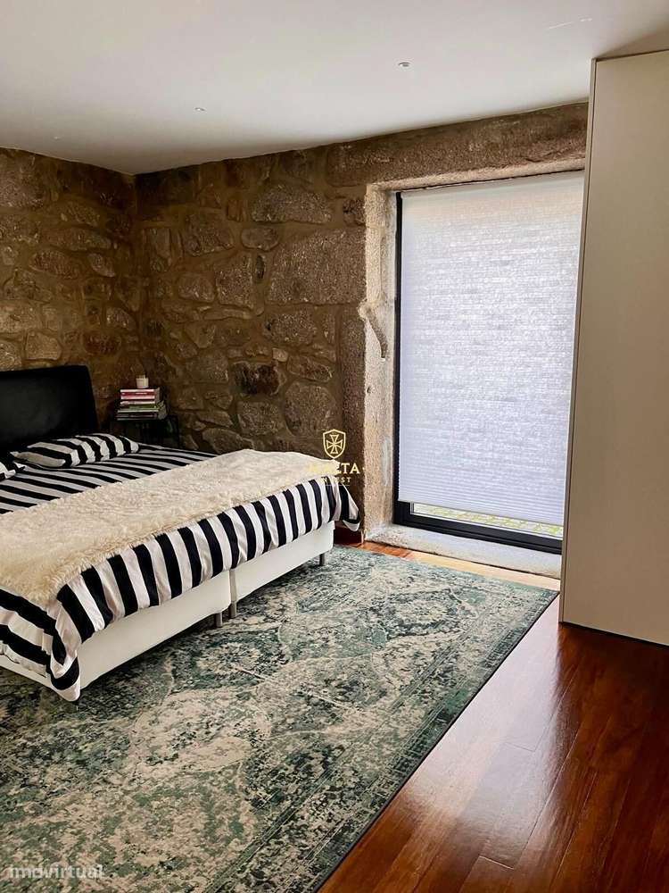 MORADIA EM PEDRA T2 – Charme Antigo com Conforto Moderno-19