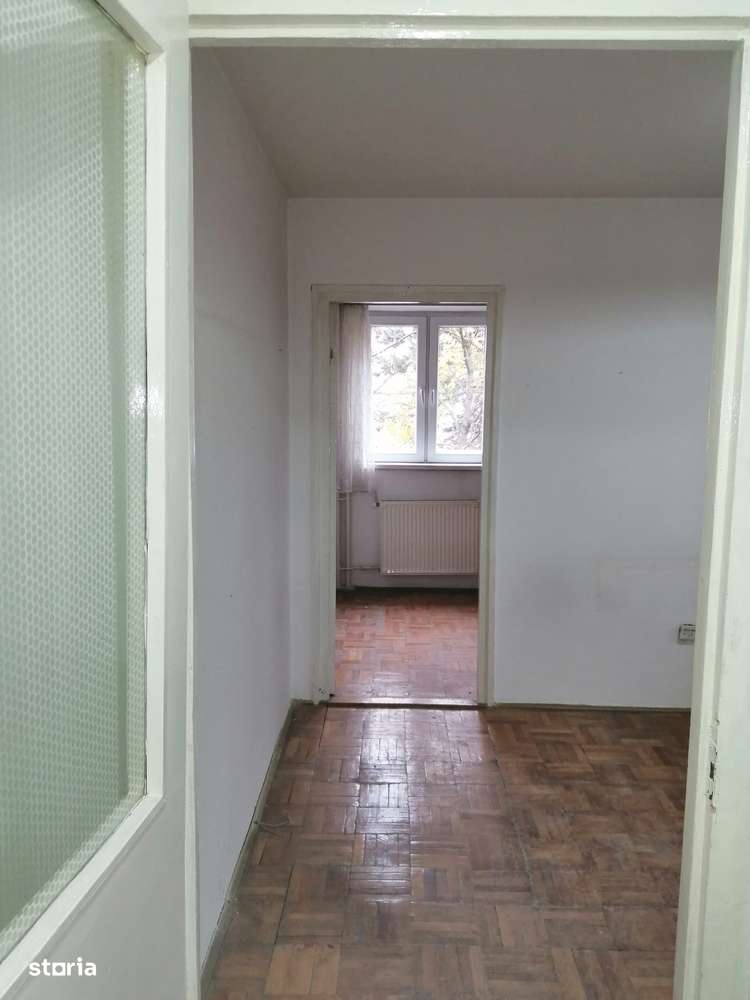 De vanzare ap cu 2 camere zona de case - Imagine principală: 2/6