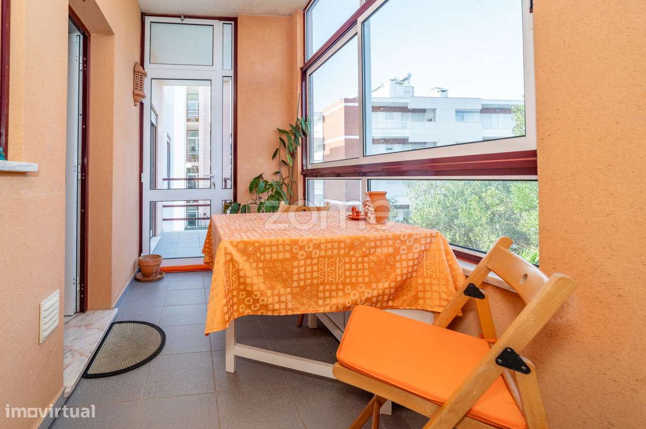 Apartamento T3+Garagem e Arrumo-10