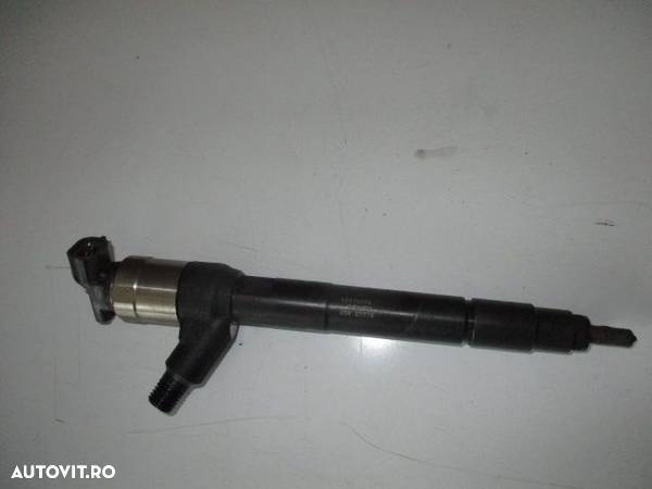 Injector Opel Astra j - 1