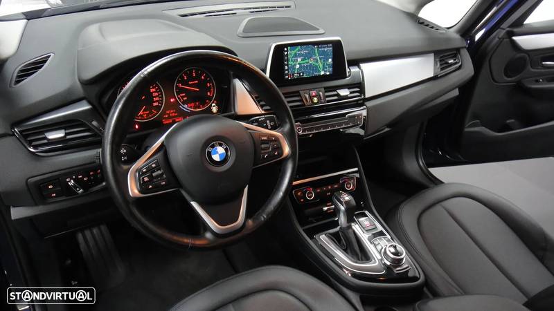 BMW 216 Active Tourer d Aut. Advantage - 18