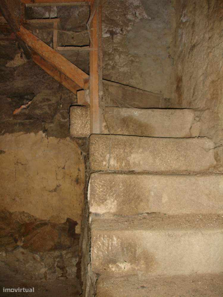 Moradia para Restaurar, Urrós, Mogadouro - Grande imagem: 5/9