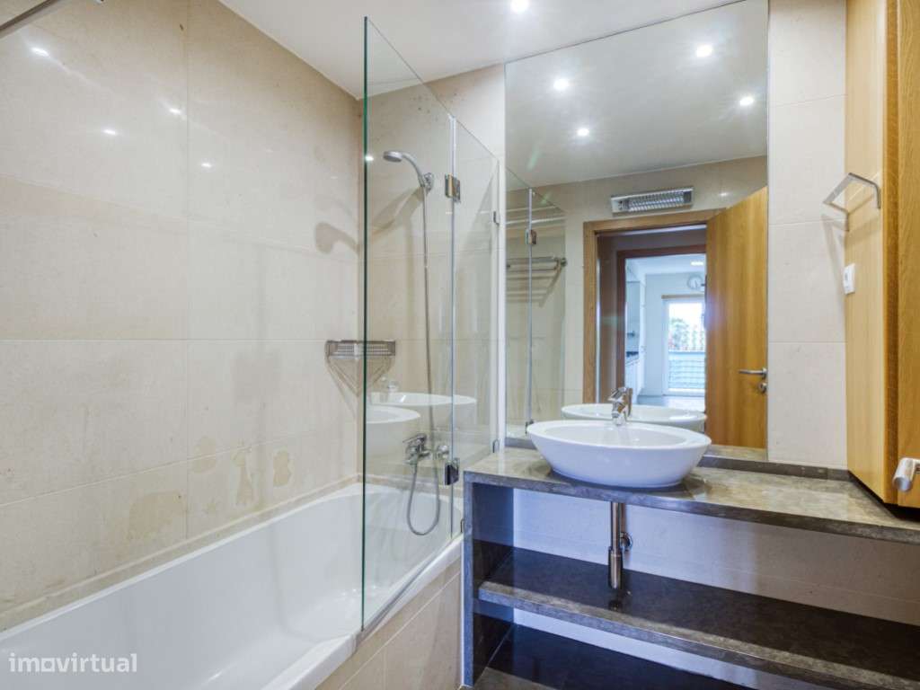 T3 com Box 2 carros e grande varanda - Colinas do Cruzeiro, Odivelas-14