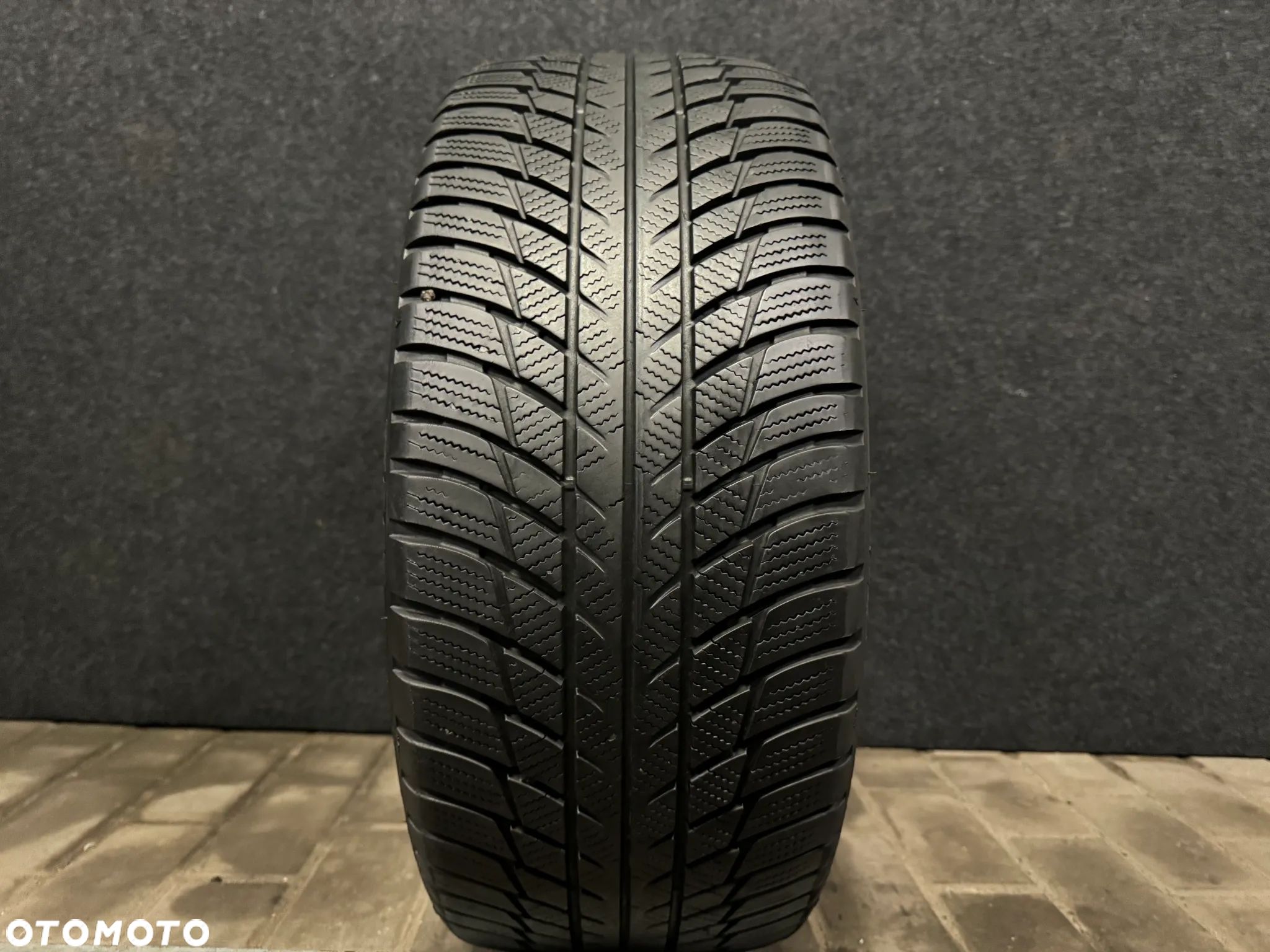 Bridgestone Blizzak LM001 RunOnFlat 225/45/17 91H 1szt. - 1