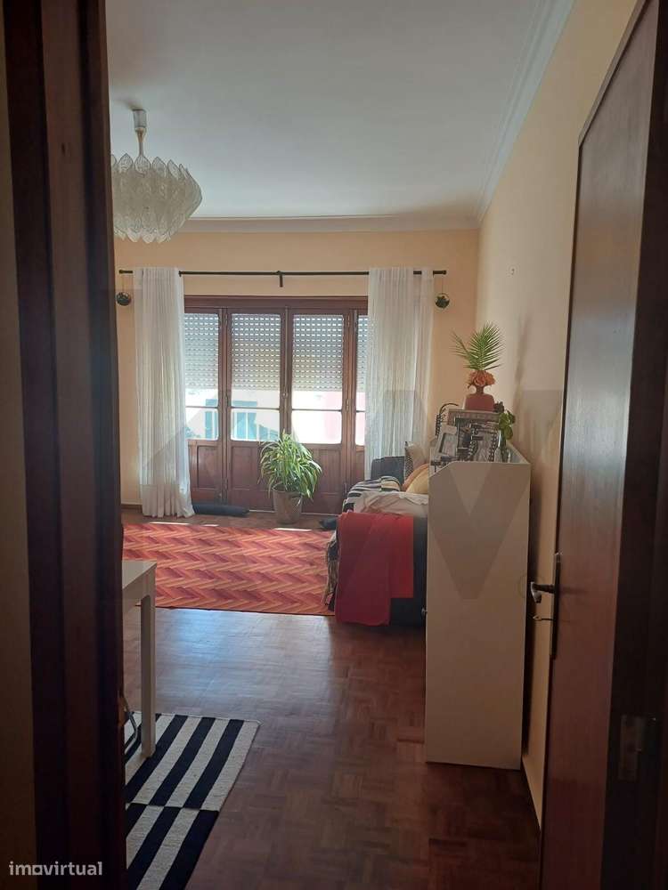 Prédio com 3 frações T3 com varandas e garagens box em Loures, ideal p - Grande imagem: 4/12