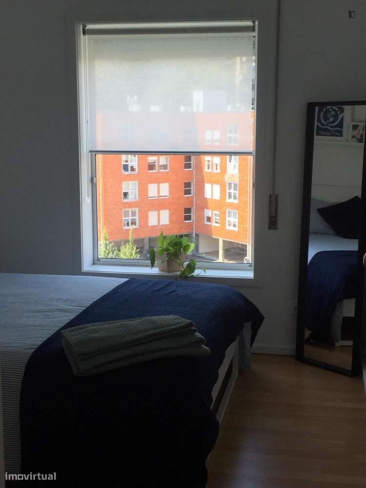 Quarto - localizado em Senhora da Hora Porto - Grande imagem: 4/10