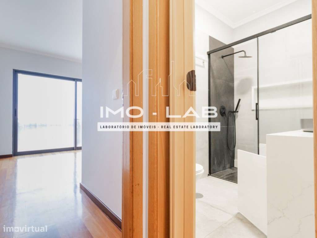 Moradia T2+1 - Câmara de Lobos - Vista Mar e Vista Montanha-21