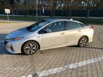 Toyota Prius Hybrid Comfort - 9