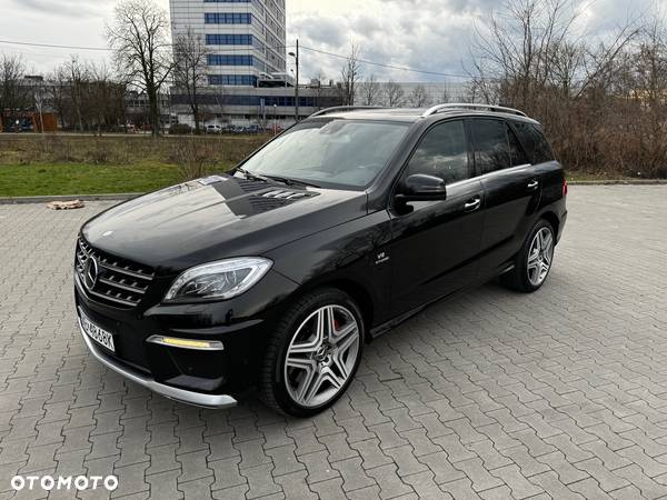 Mercedes-Benz ML 63 AMG 4-Matic - 10