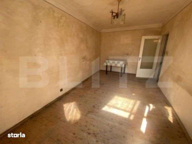 Vand garsoniera.. - Imagine principală: 5/6