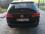 Volkswagen Golf - 6