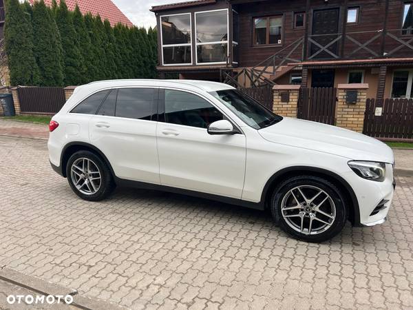 Mercedes-Benz GLC 220 d 4-Matic - 5