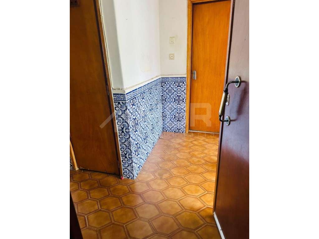 T2 | 2° ANDAR COM 2 FRENTES | VARANDA | BOAS ÁREAS | LOCALIZAÇÃO CE...-1