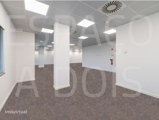 Excelente estado! Empreendimento de excelência. ESTACIONAMENTO GRAT... - Grande imagem: 5/41