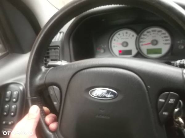 FORD MAVERICK ESCAPE ZAWIAS SZYBY tylnej w klapie czesci rozne - 13