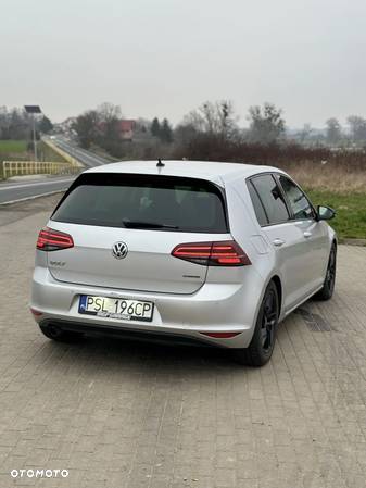 Volkswagen Golf 1.6 TDI BlueMotion Technology Trendline - 20
