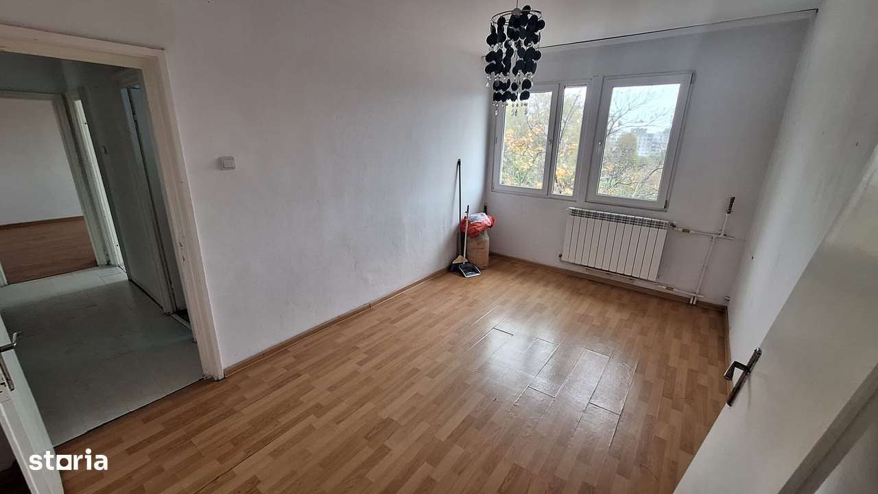 Apartament de vanzare in Constanta, Gara - 2 camere decomandat - Imagine principală: 5/9